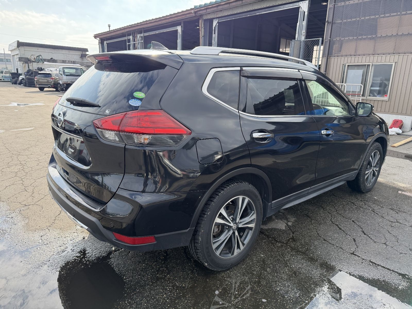 NISSAN X-TRAIL