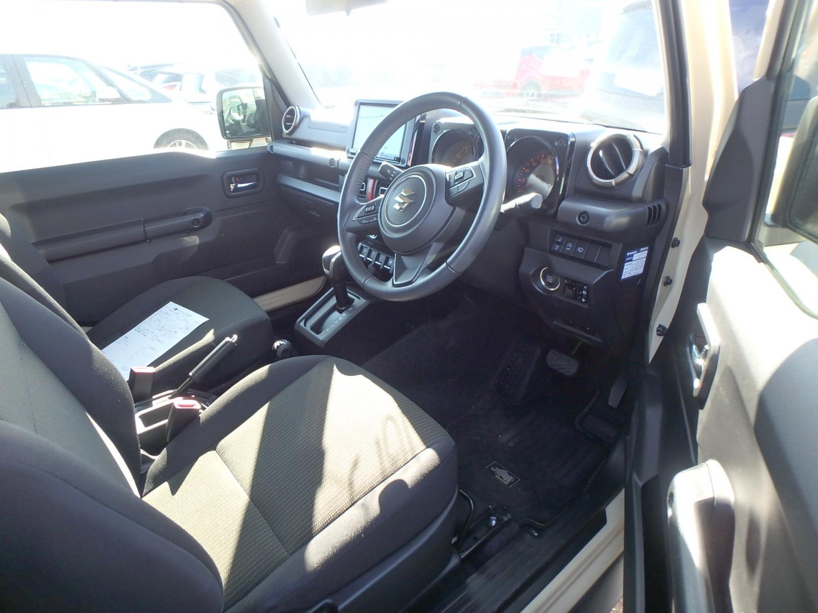 SUZUKI JIMNY SIERRA
