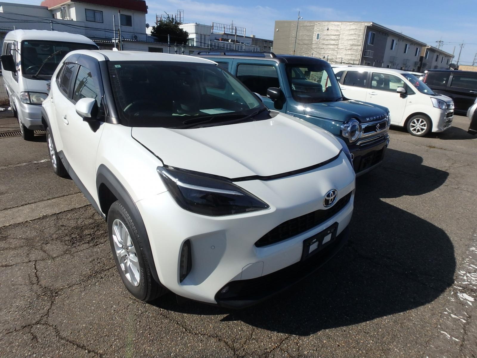 TOYOTA YARIS CROSS
