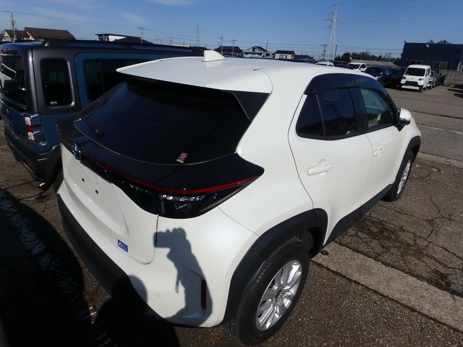 TOYOTA YARIS CROSS