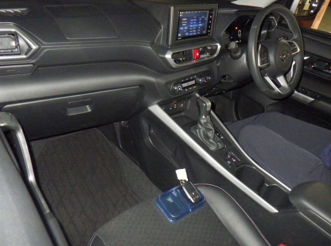DAIHATSU ROCKY
