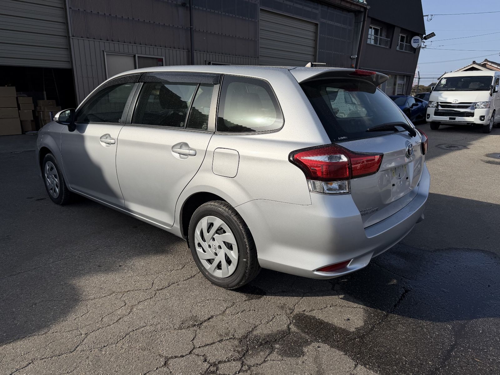TOYOTA COROLLA FIELDER