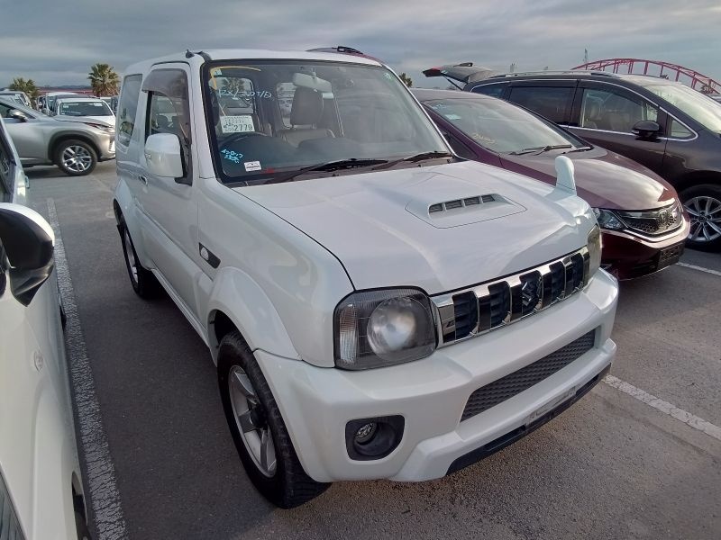 SUZUKI JIMNY SIERRA