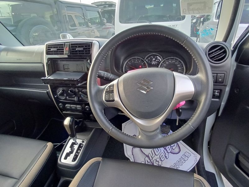 SUZUKI JIMNY SIERRA