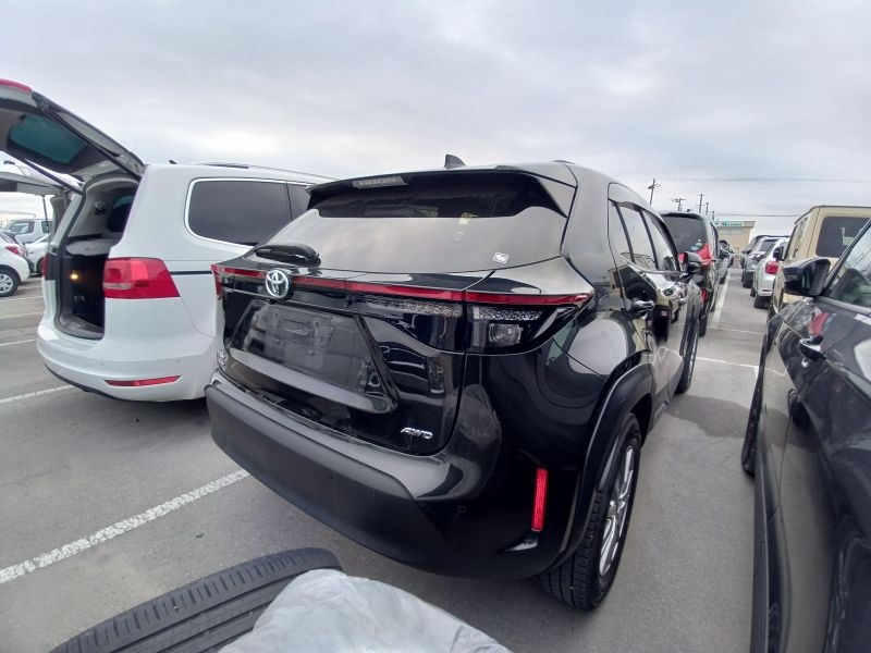 TOYOTA YARIS CROSS