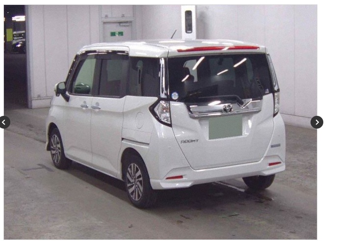 TOYOTA ROOMY