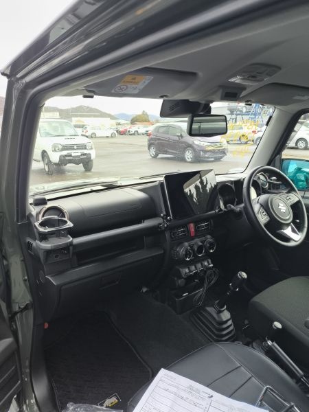 Suzuki Jimny Sierra
