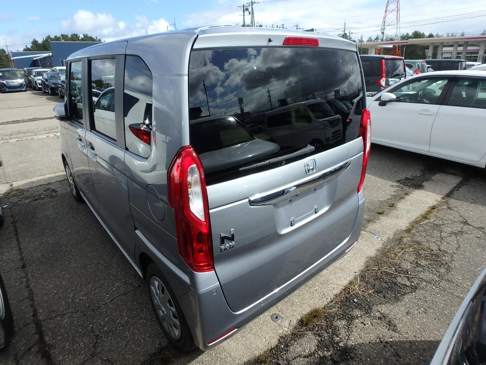 HONDA N BOX