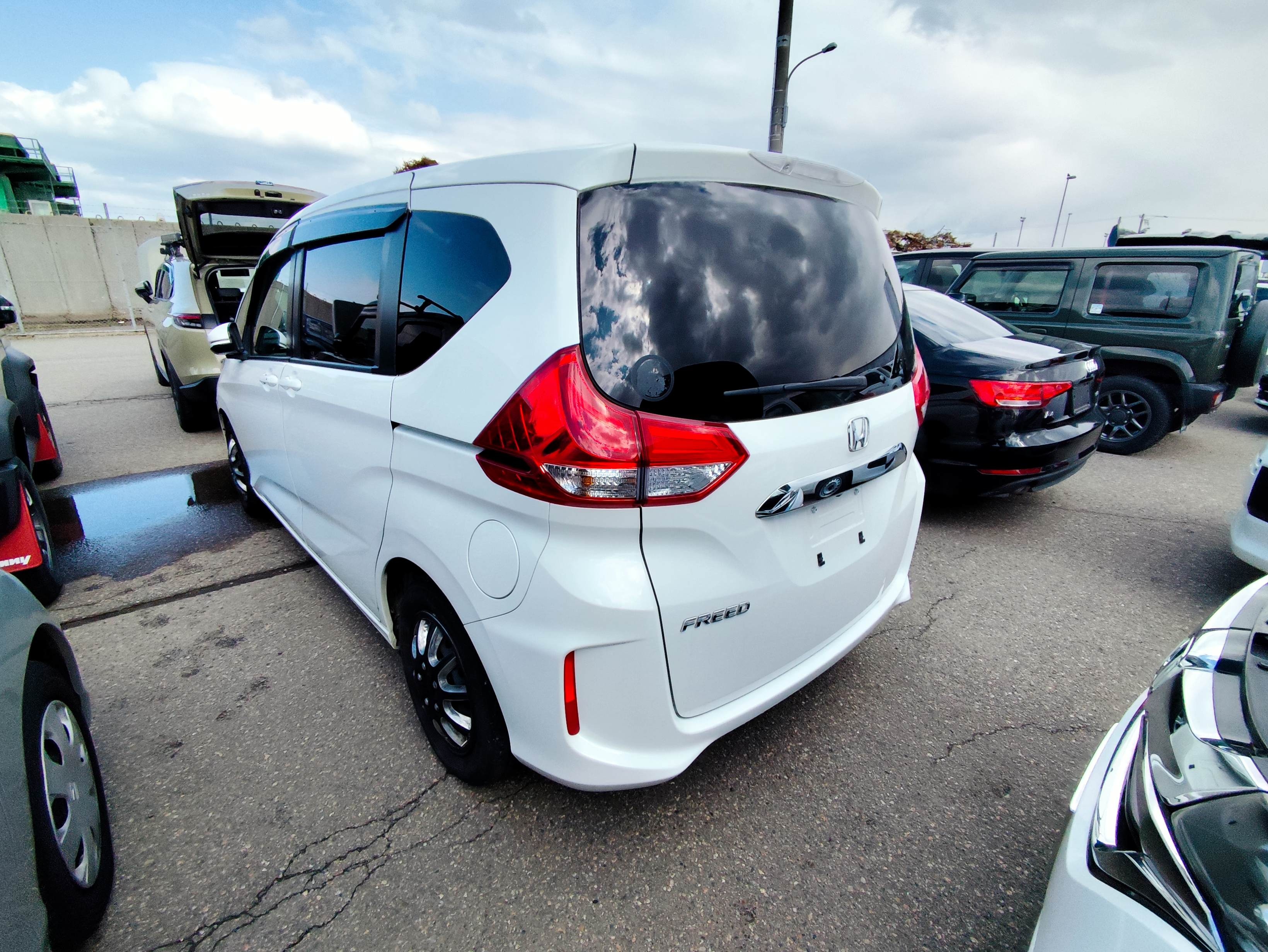 HONDA FREED