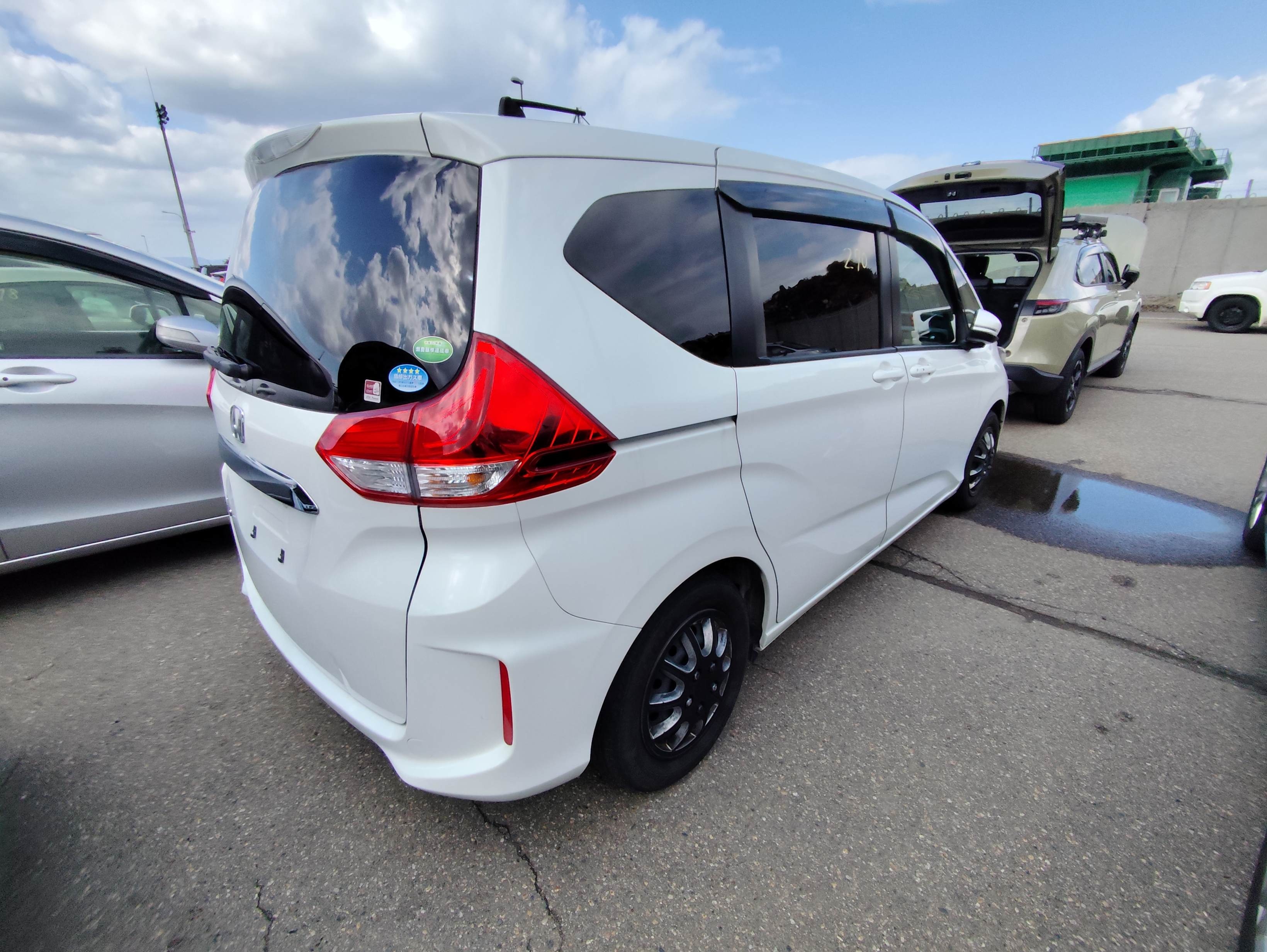 HONDA FREED