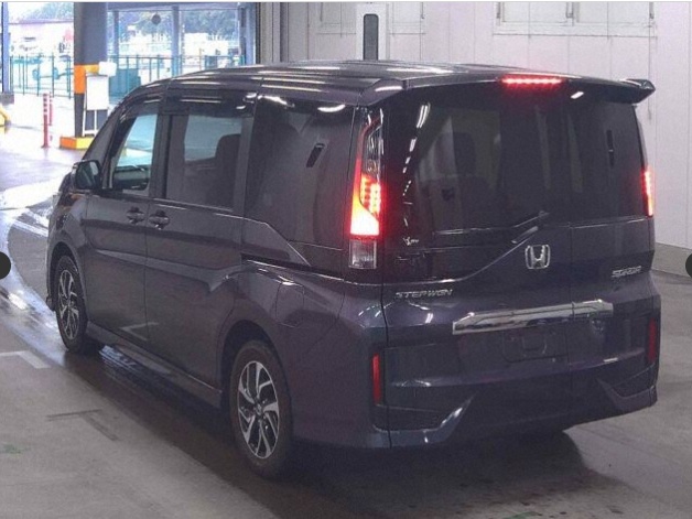 HONDA STEPWGN SPADA