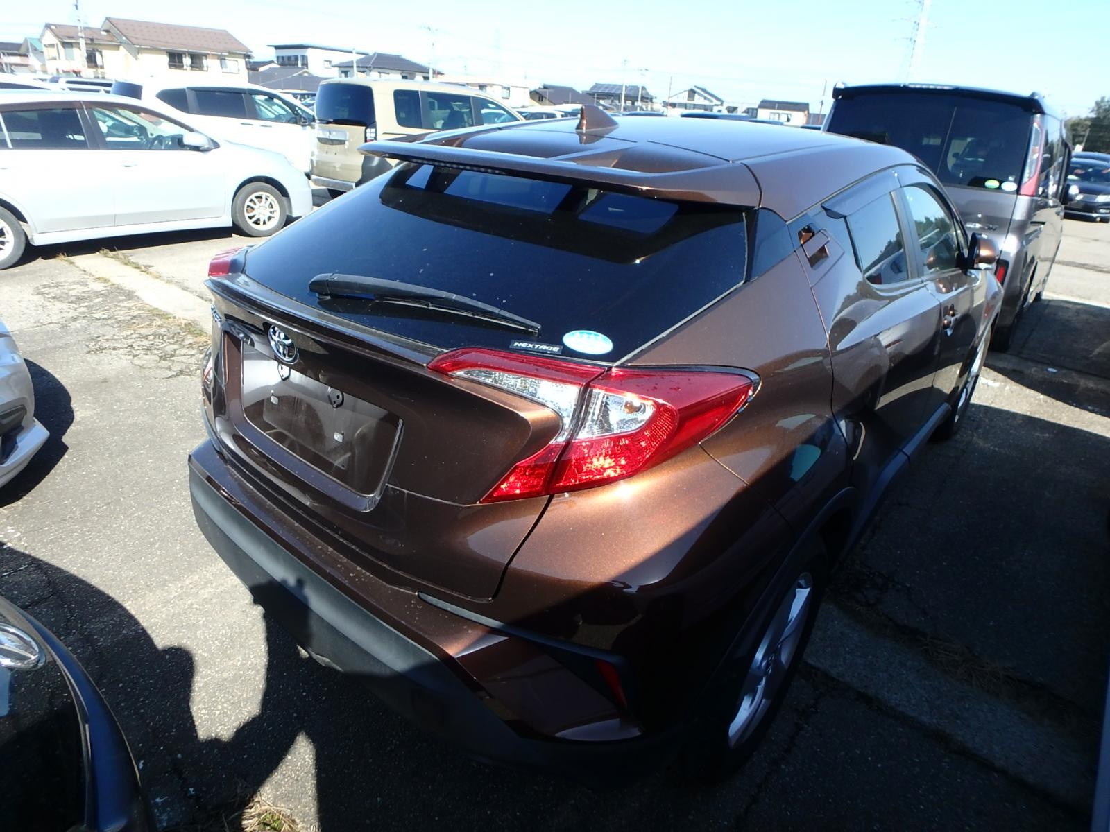 TOYOTA C-HR