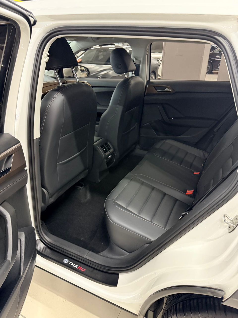 Volkswagen Tharu