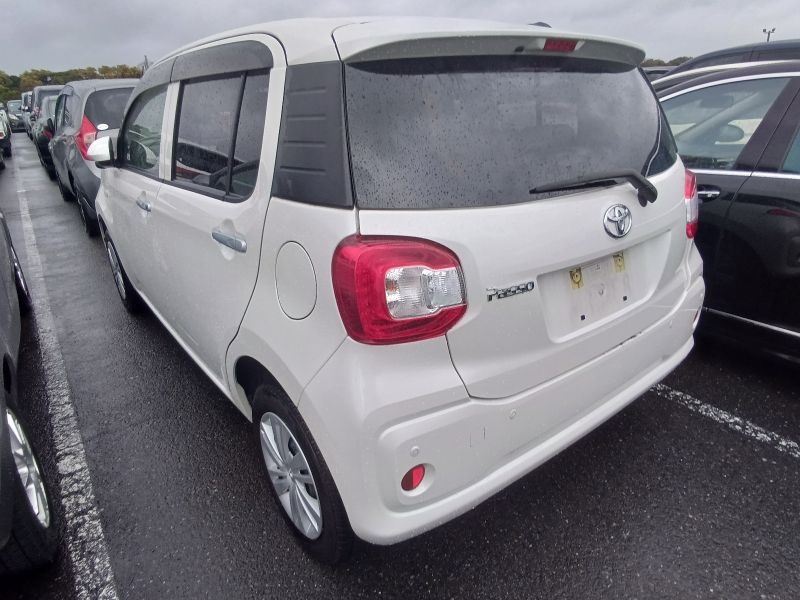 TOYOTA PASSO