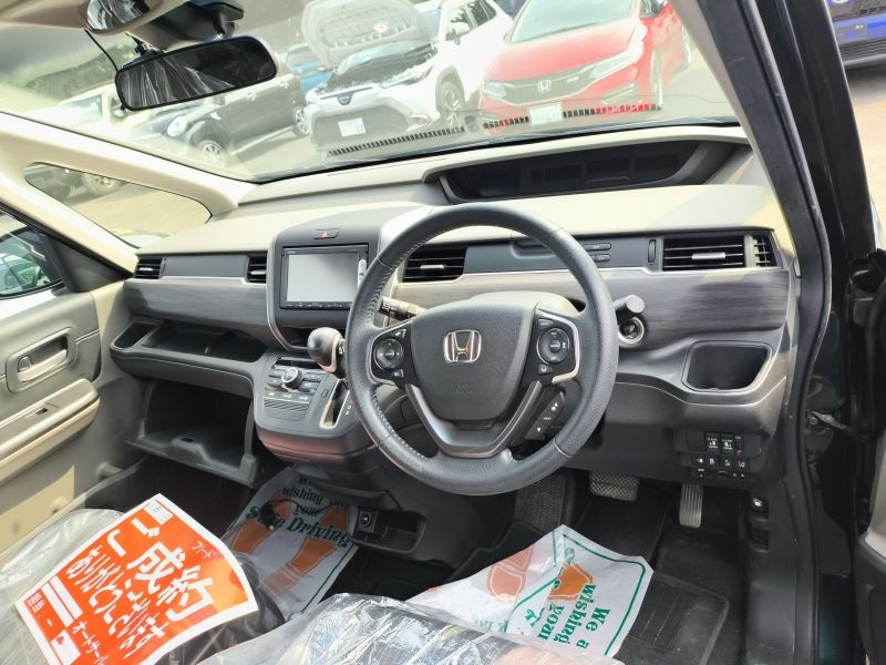 HONDA FREED