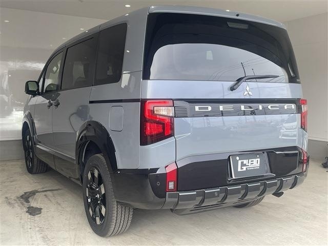 MITSUBISHI DELICA D:5