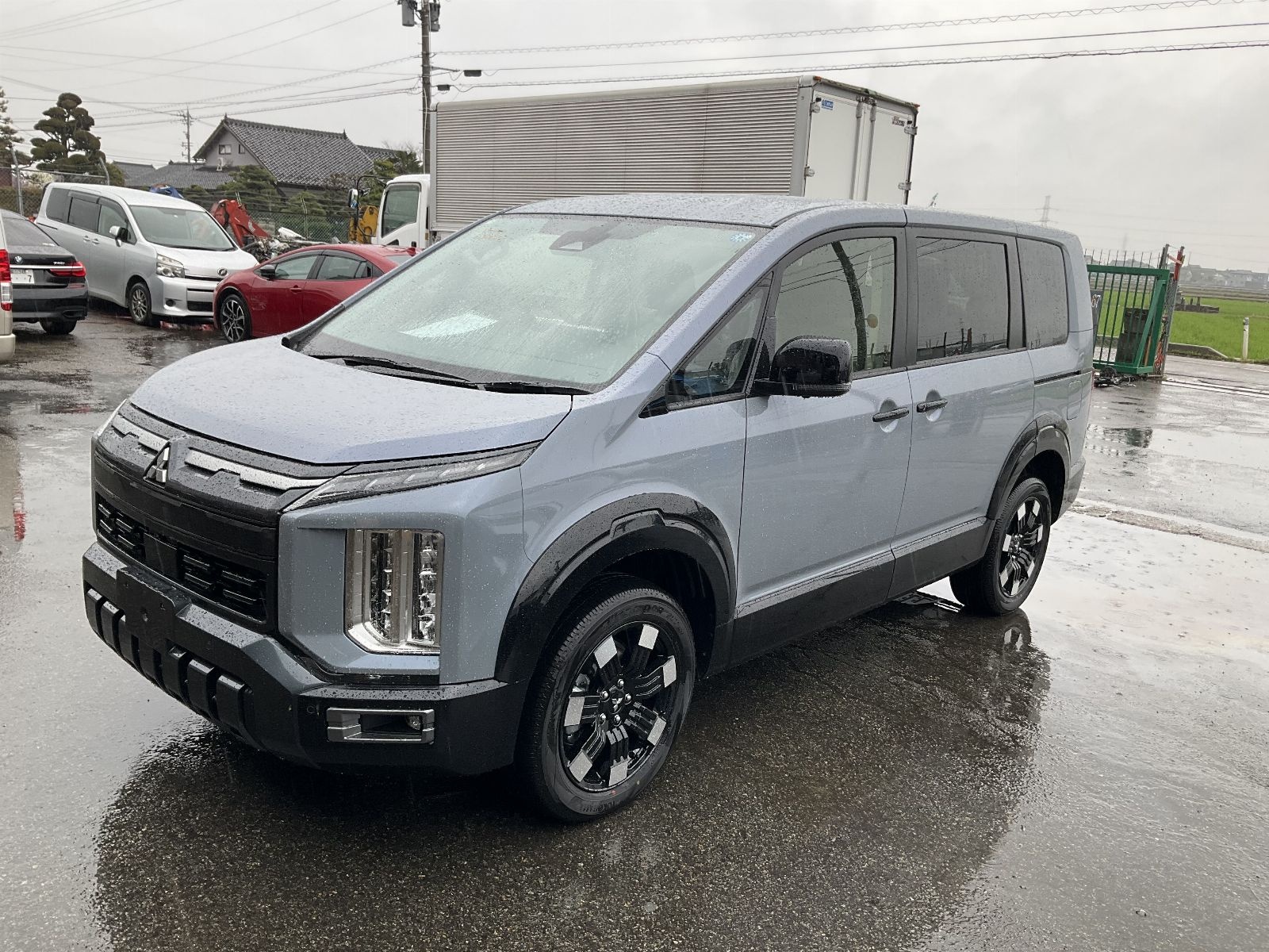 MITSUBISHI DELICA D:5