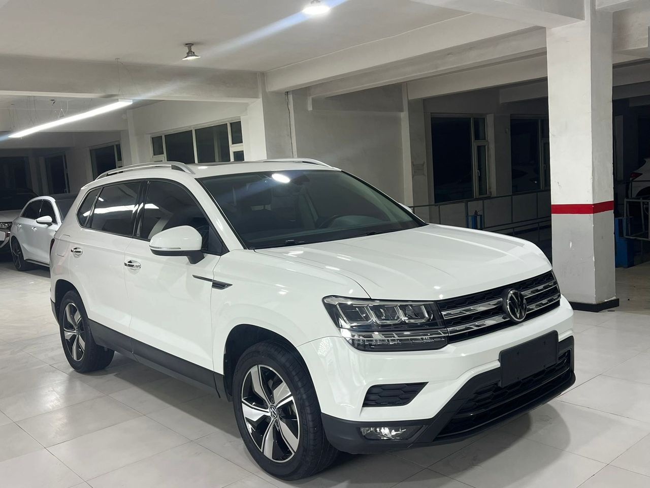 Volkswagen Tharu