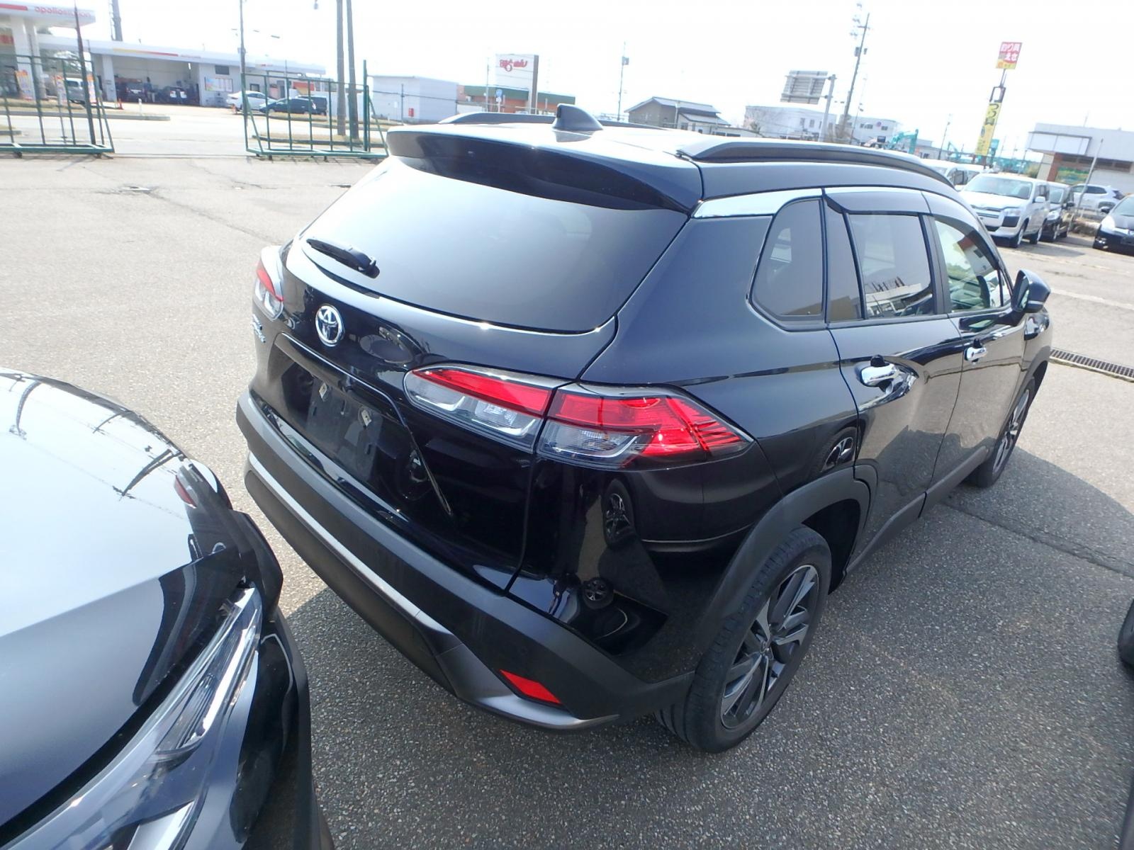 TOYOTA COROLLA CROSS