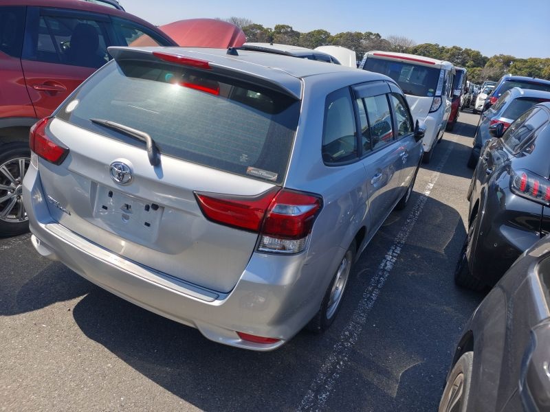 TOYOTA COROLLA FIELDER