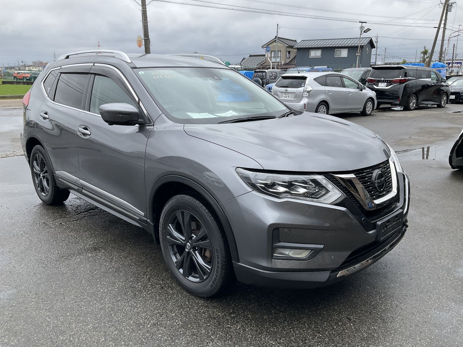 NISSAN X-TRAIL