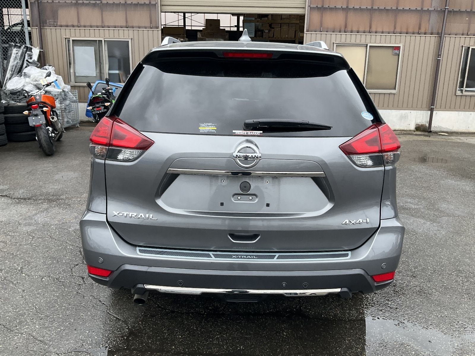 NISSAN X-TRAIL