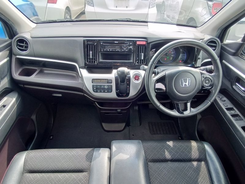 HONDA N-WGN