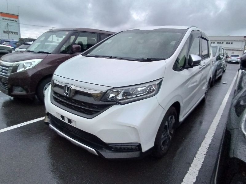 HONDA FREED+