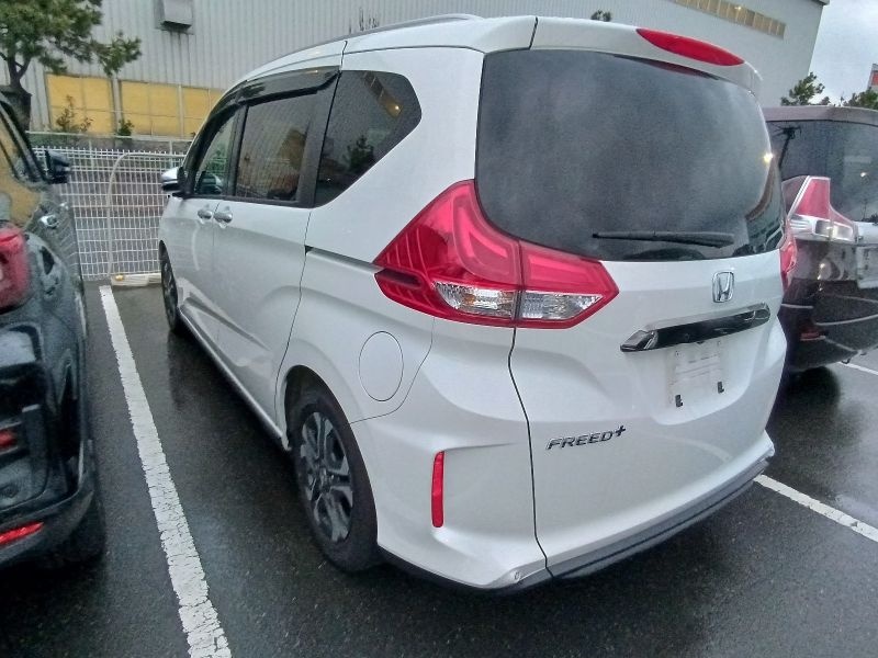 HONDA FREED+