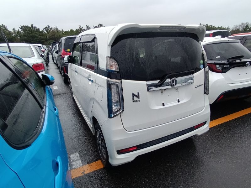 HONDA N-WGN