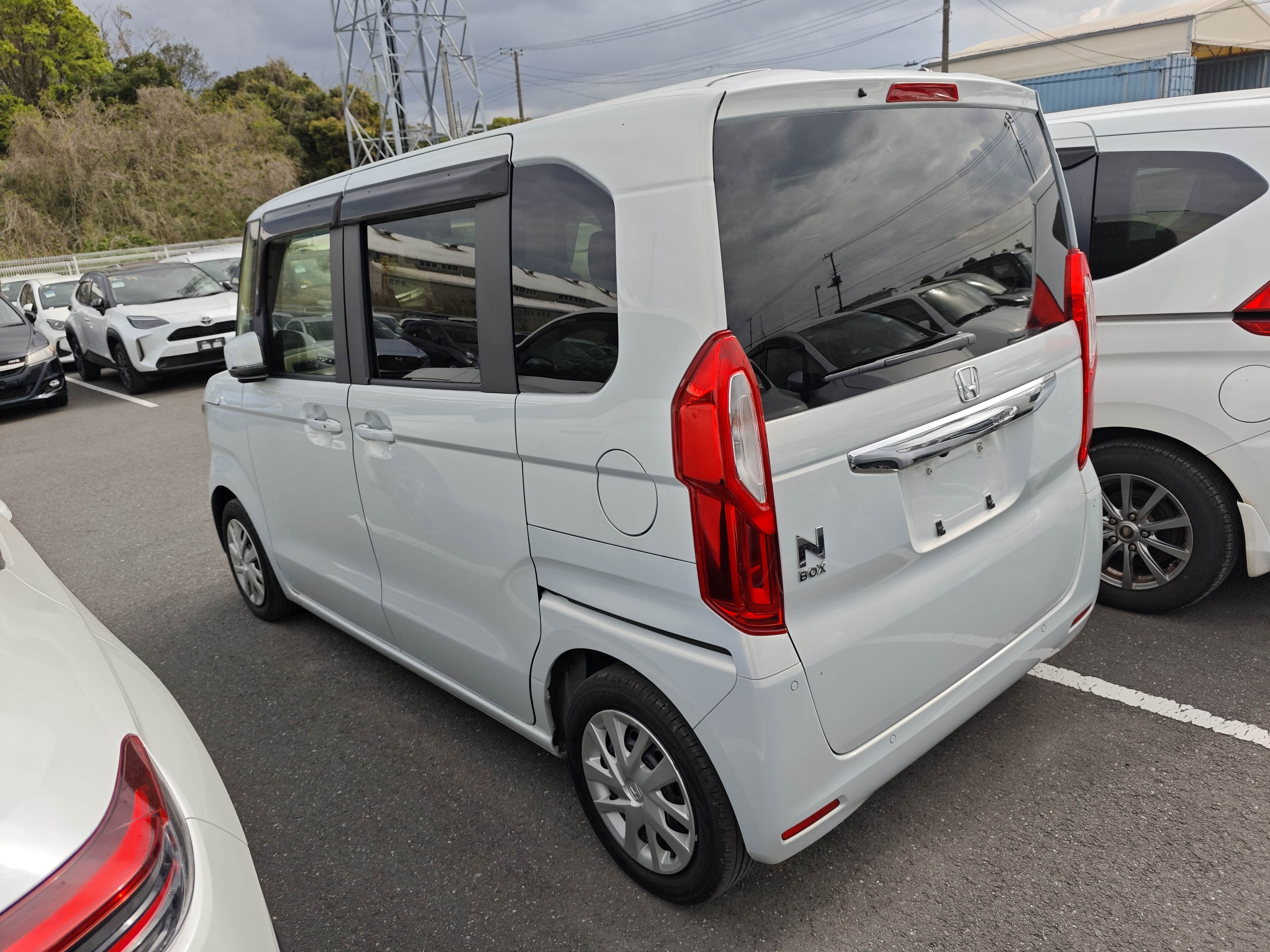 HONDA N BOX