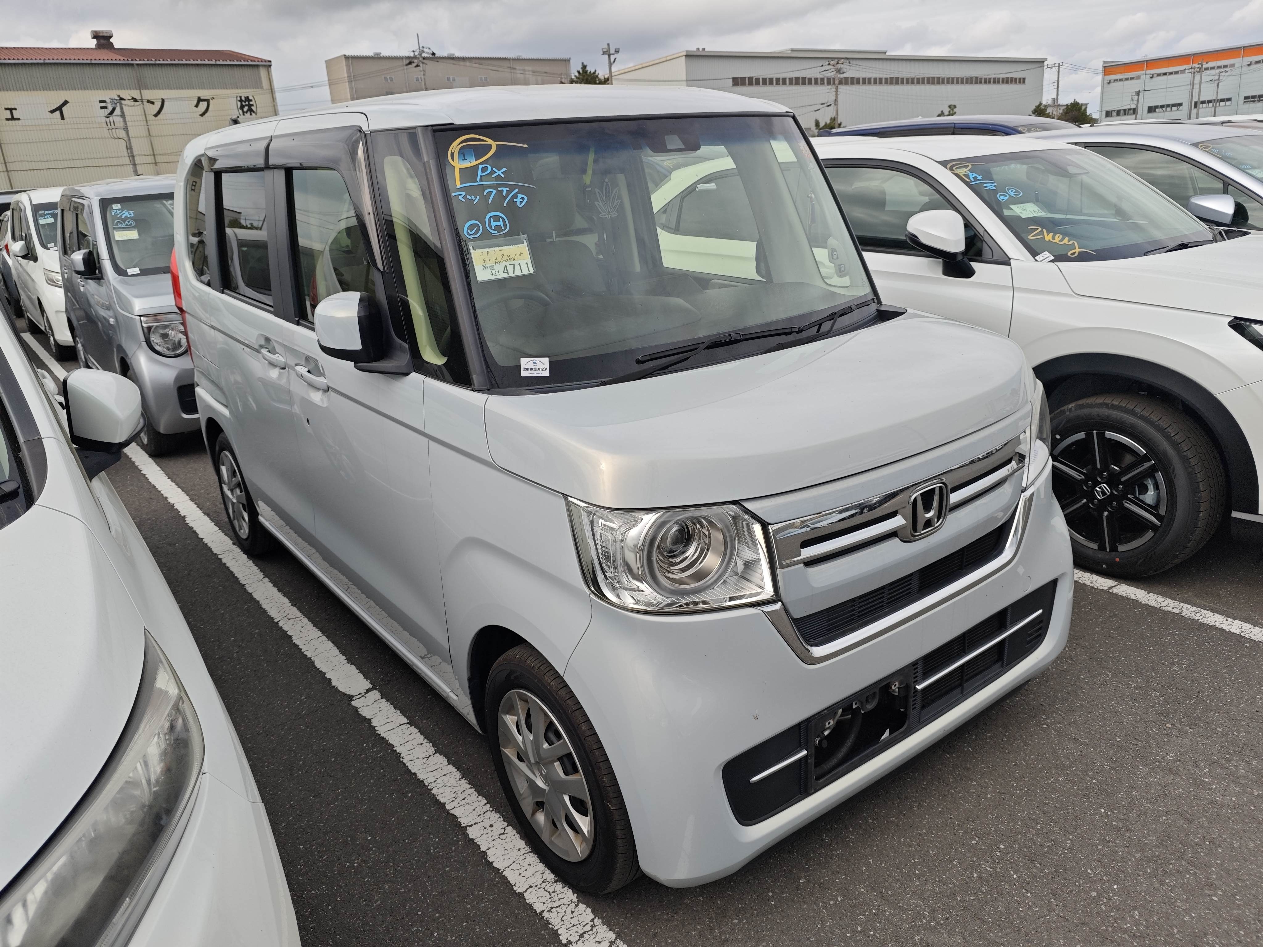 HONDA N BOX