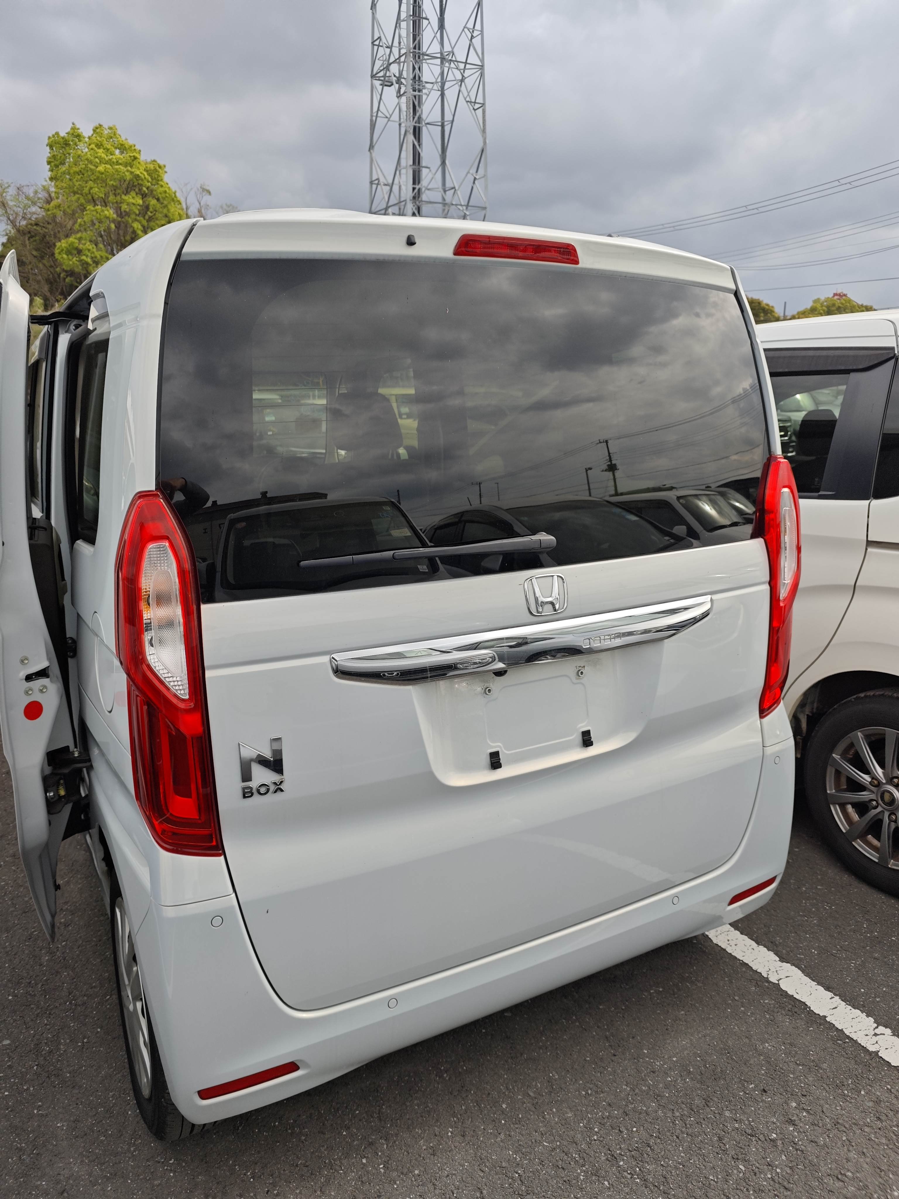 HONDA N BOX