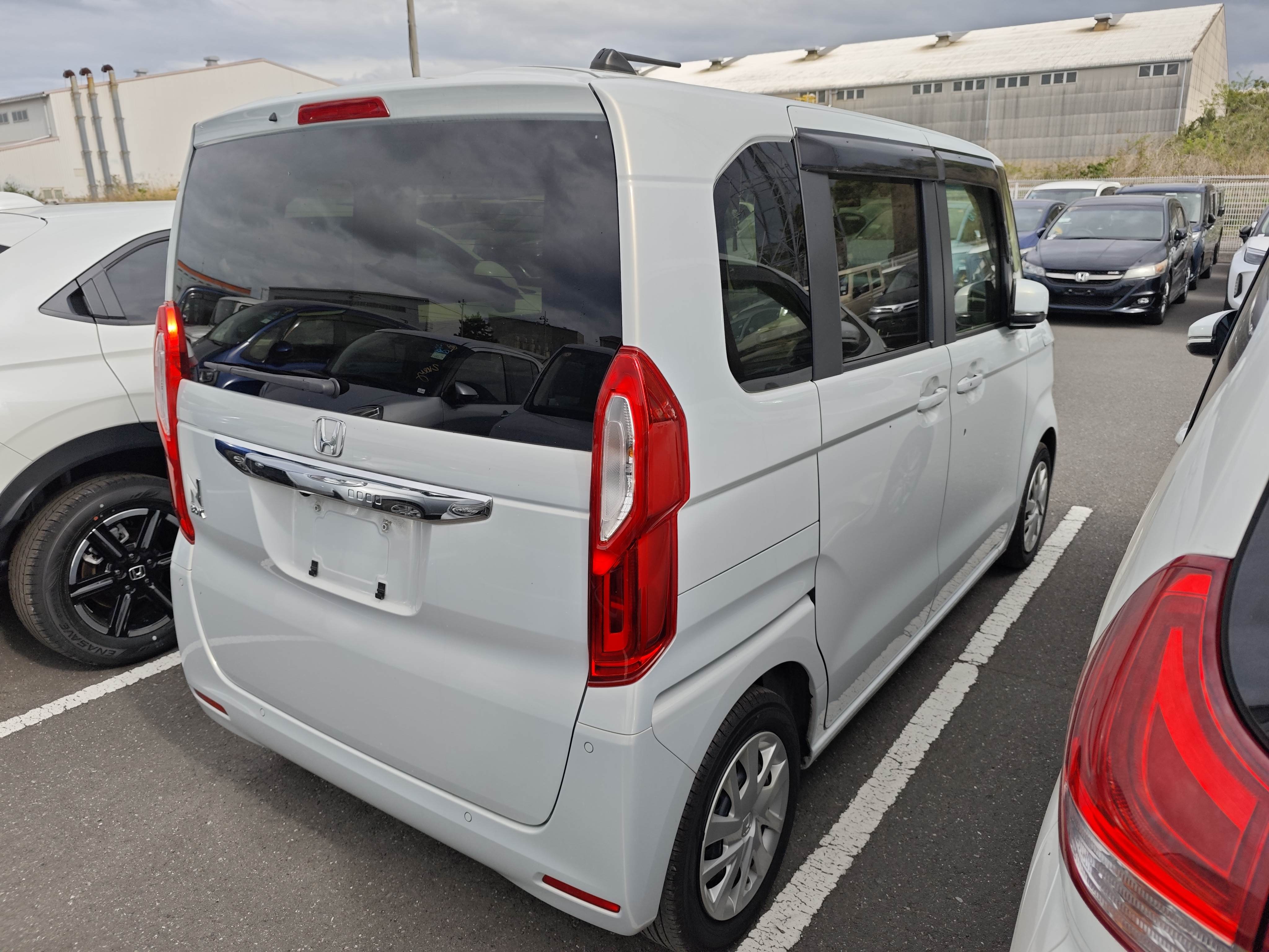 HONDA N BOX