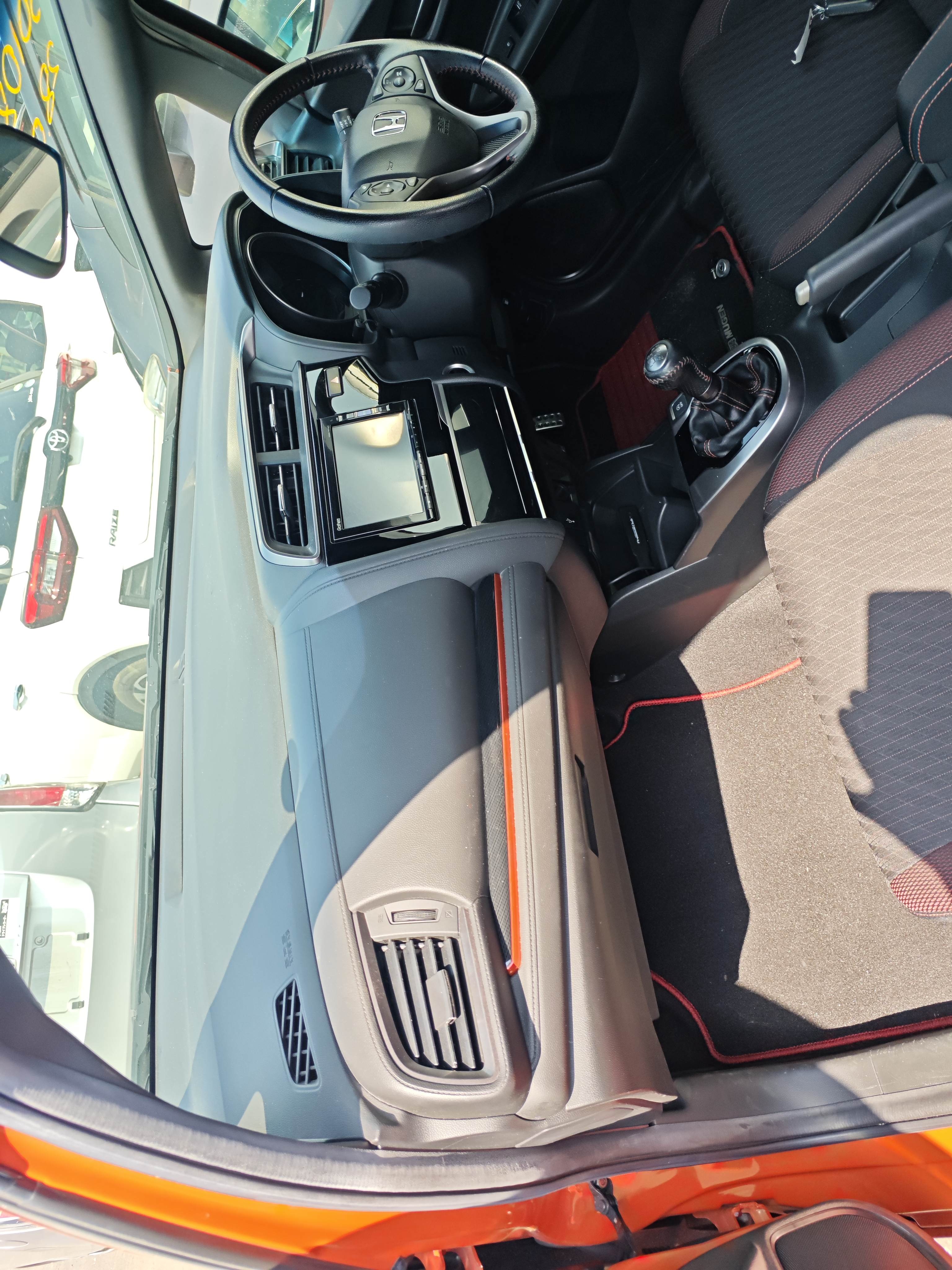 HONDA FIT