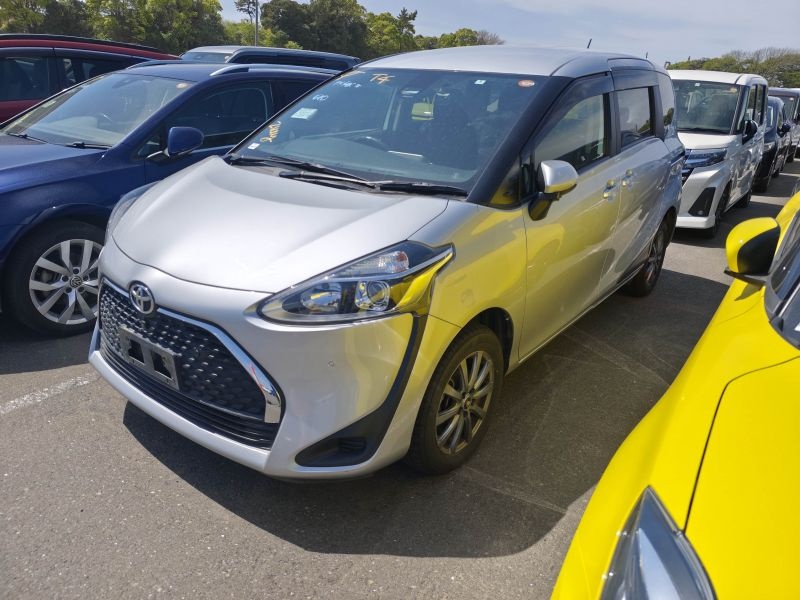 TOYOTA SIENTA