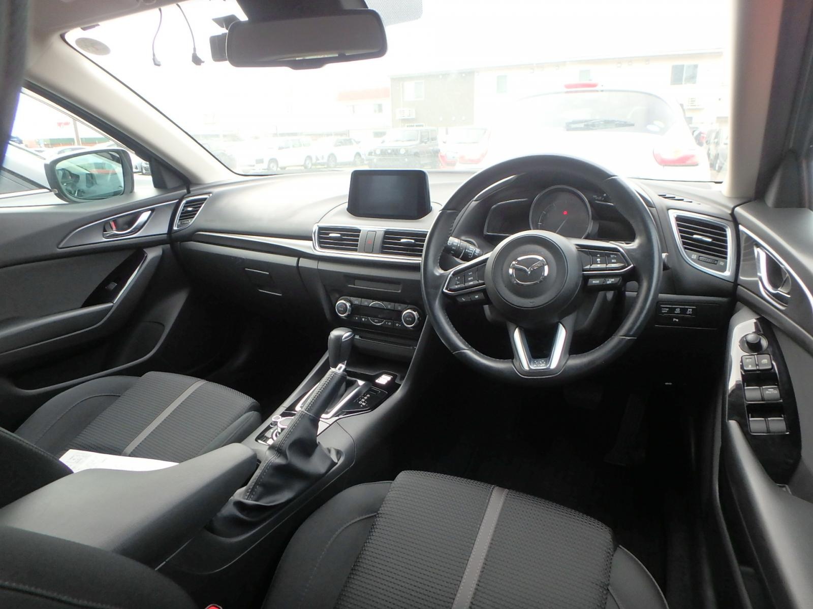 MAZDA AXELA SPORT