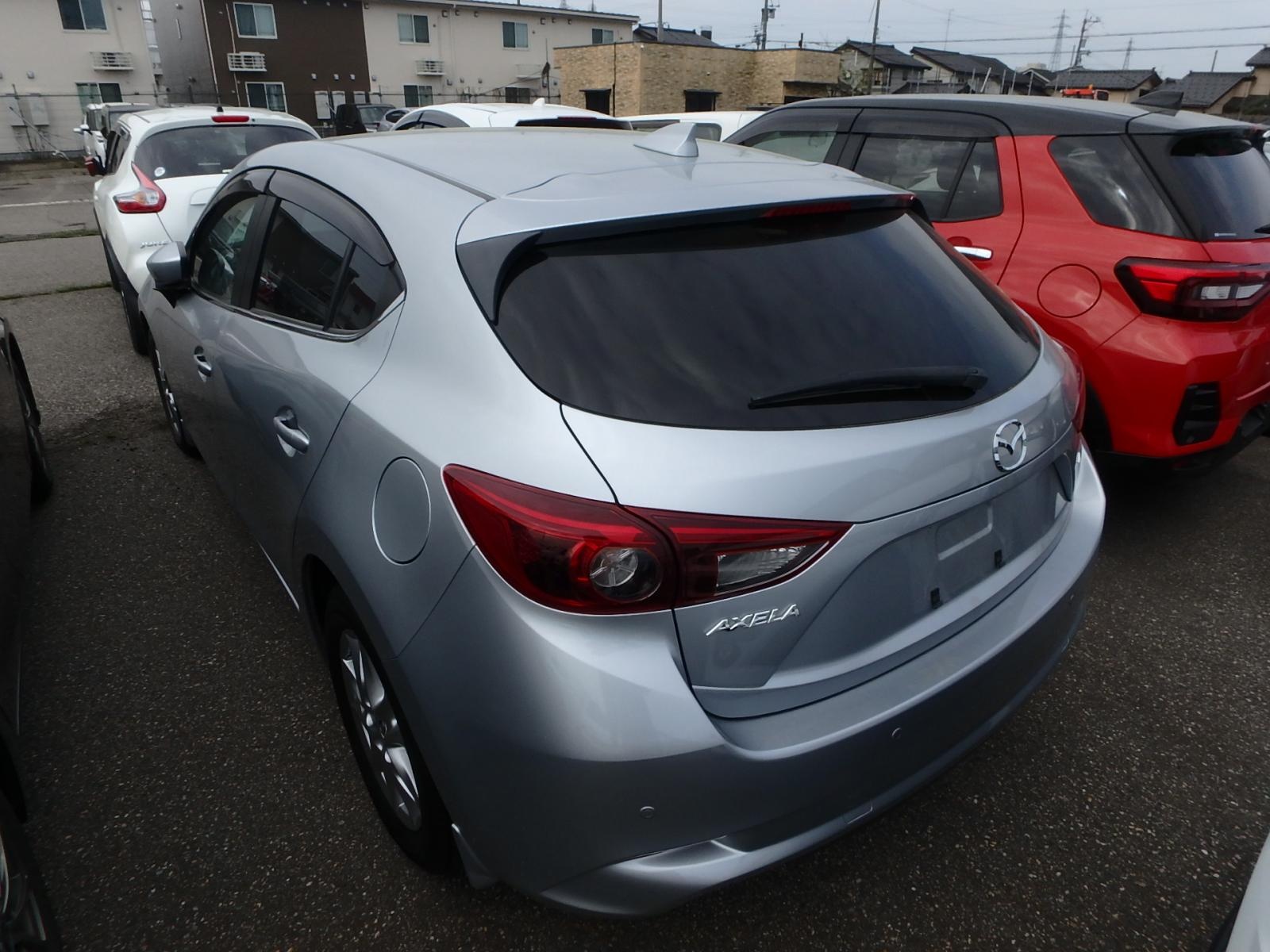 MAZDA AXELA SPORT