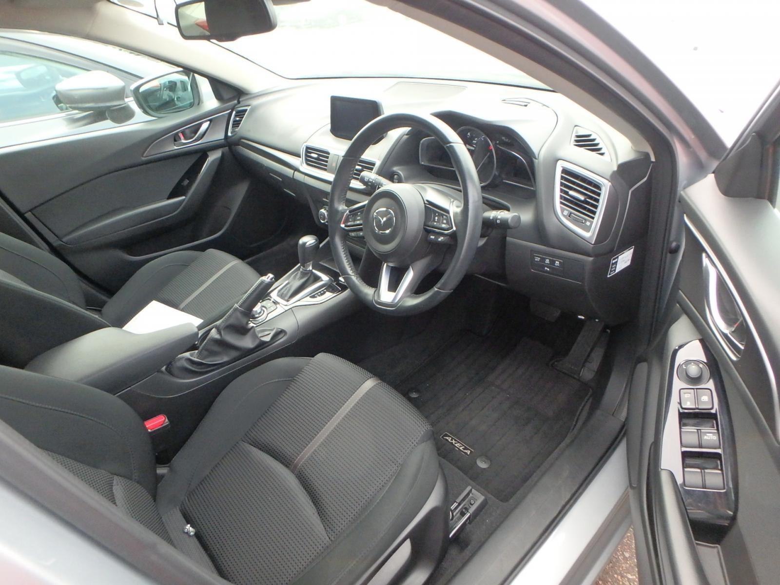 MAZDA AXELA SPORT