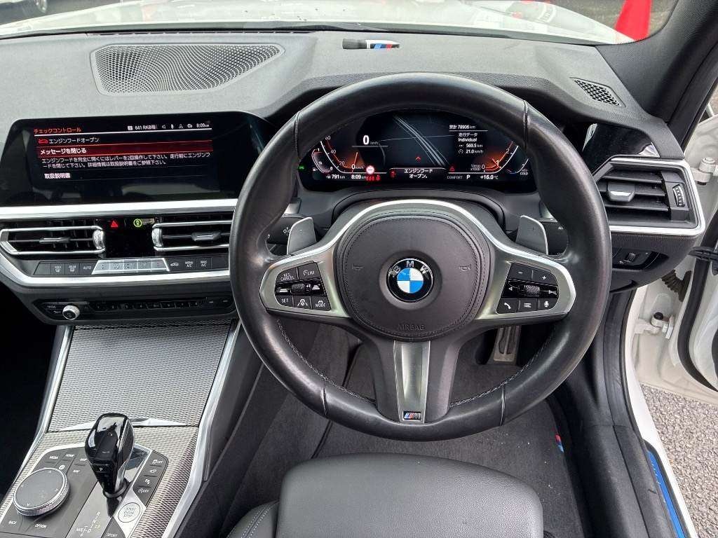 BMW 3 SERIES