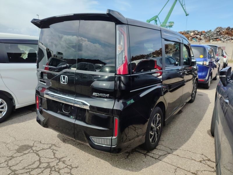 HONDA STEPWGN SPADA