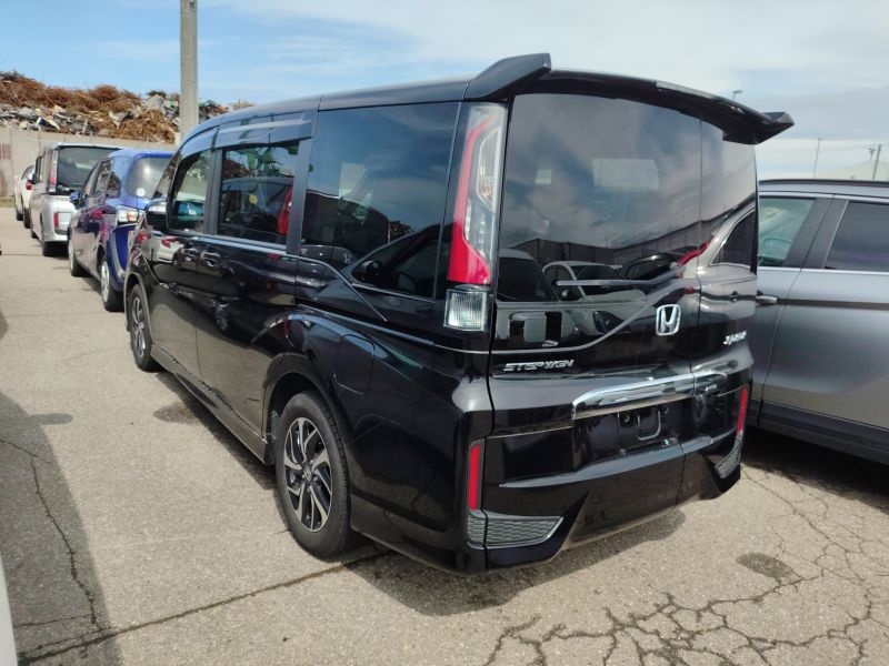 HONDA STEPWGN SPADA