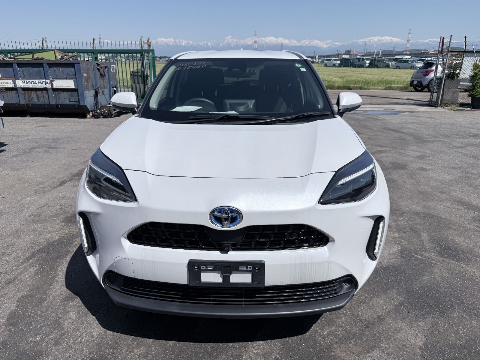 TOYOTA YARIS CROSS