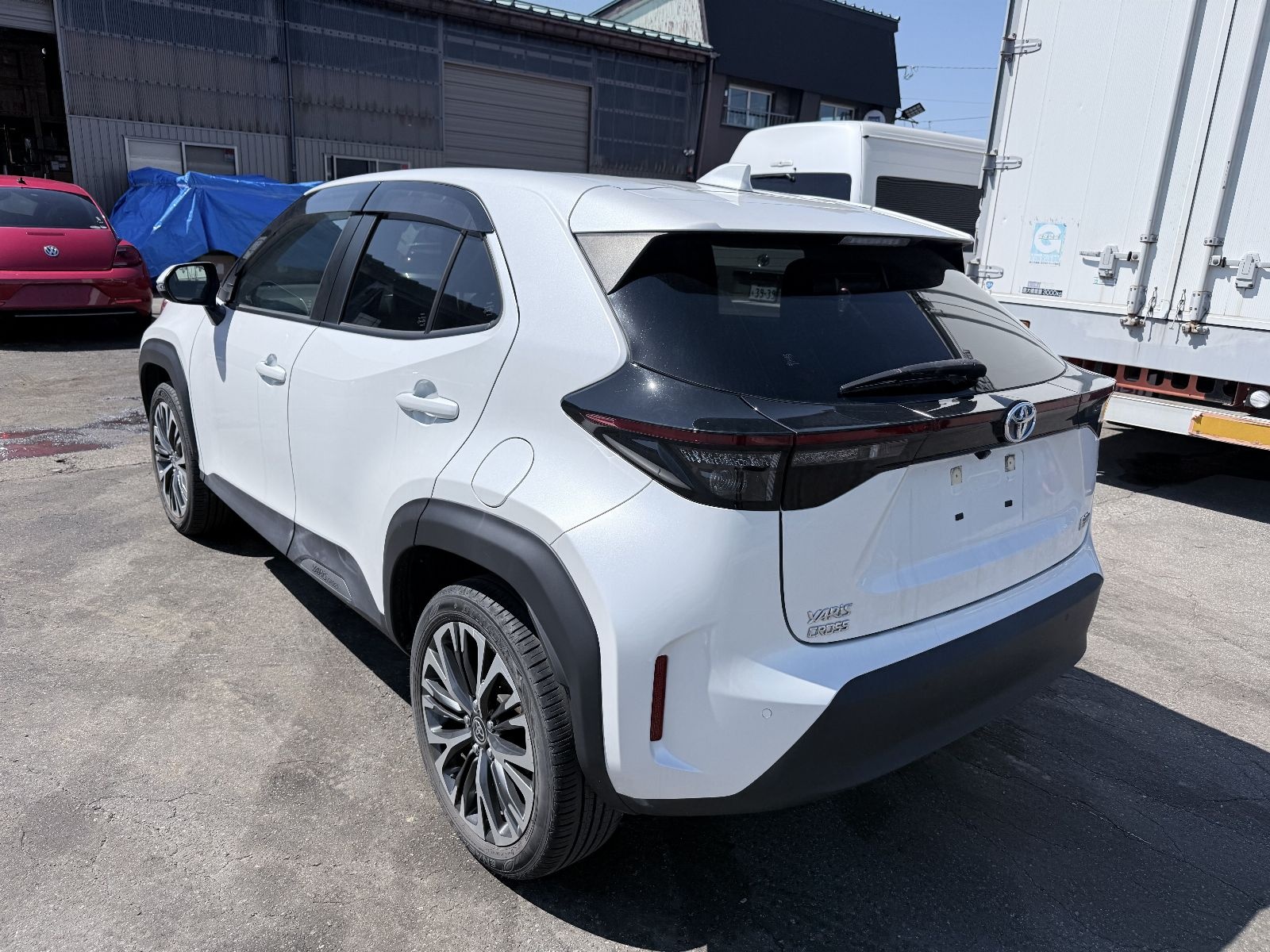 TOYOTA YARIS CROSS