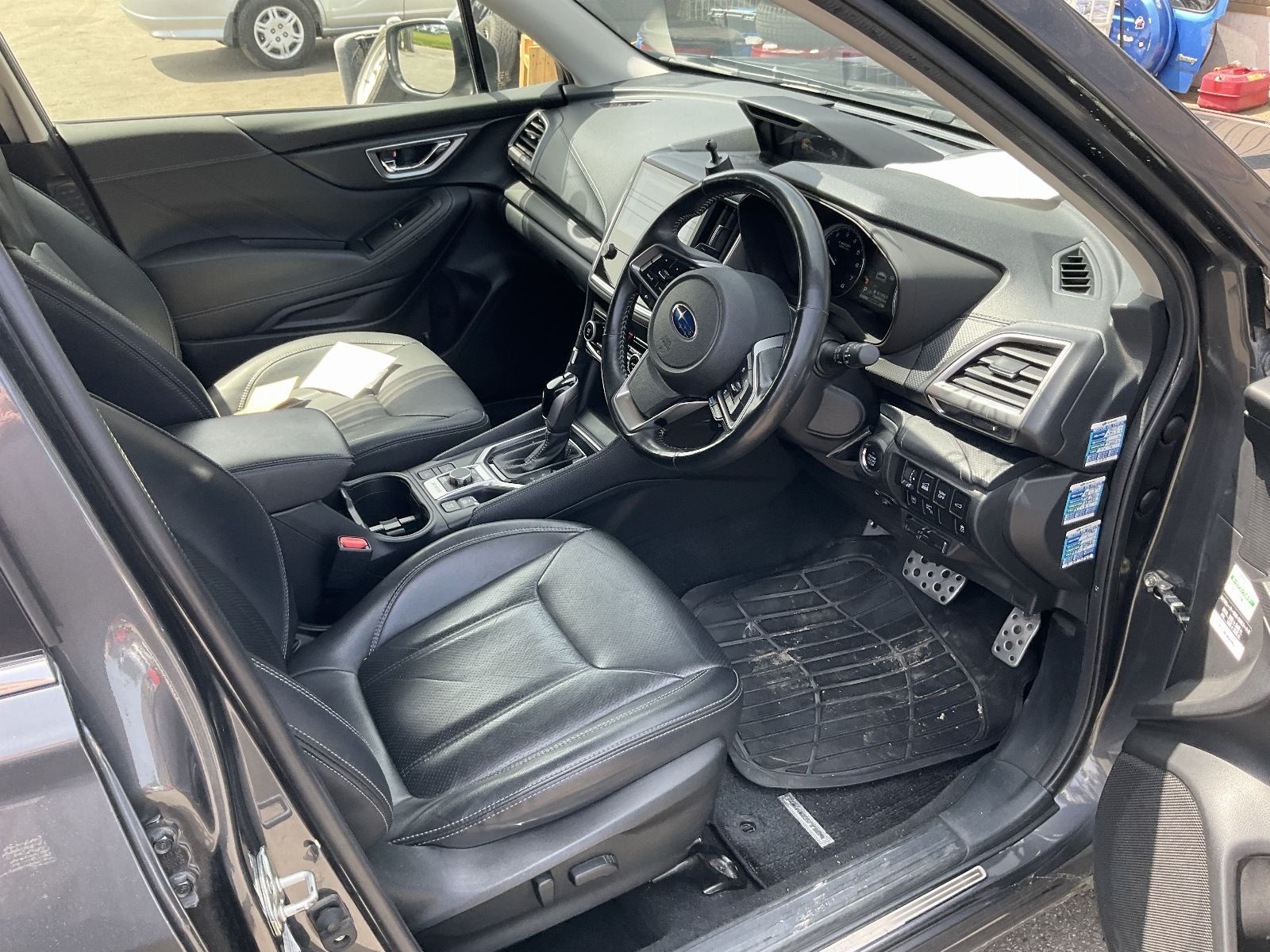 SUBARU FORESTER