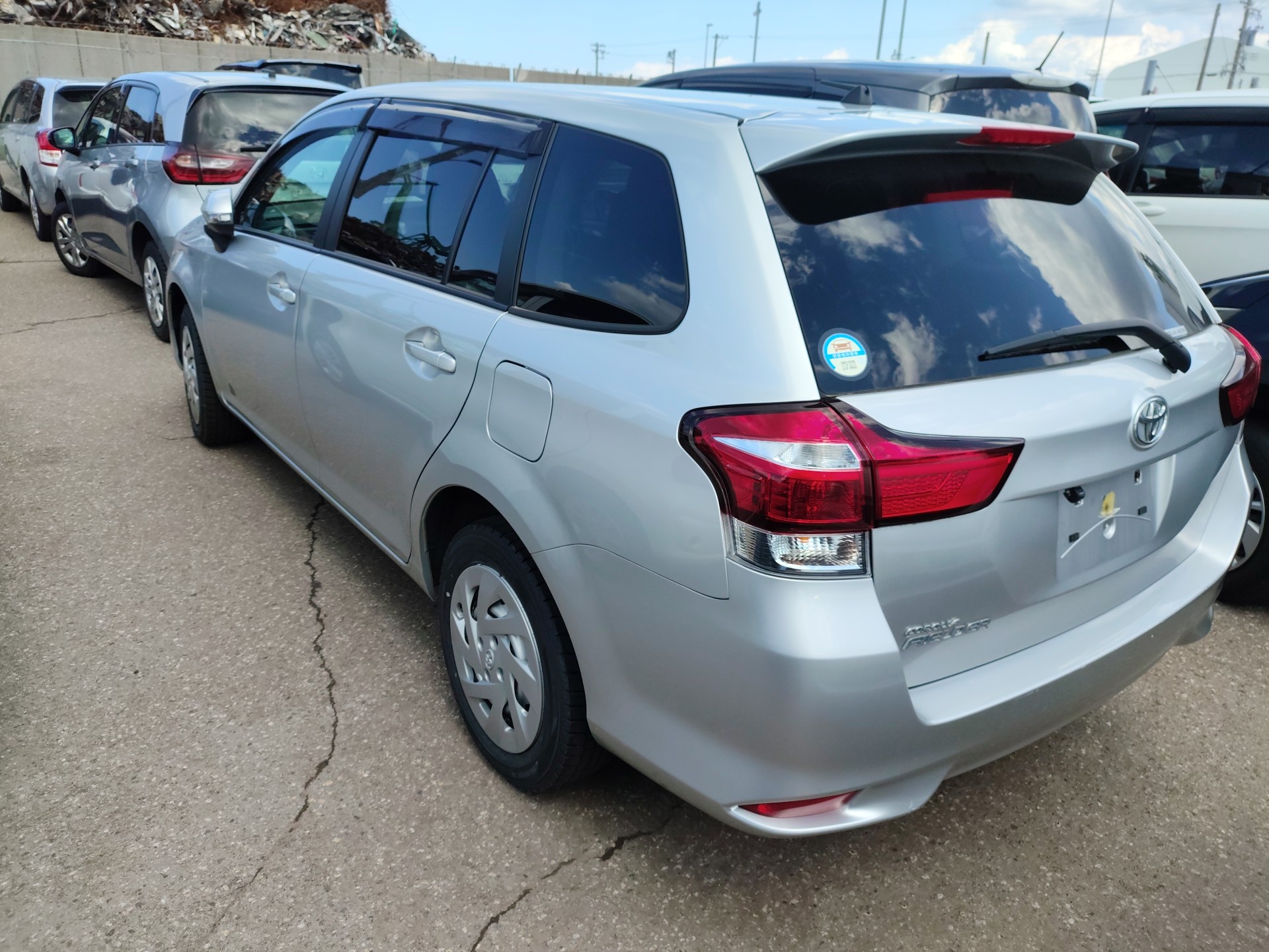 TOYOTA COROLLA FIELDER