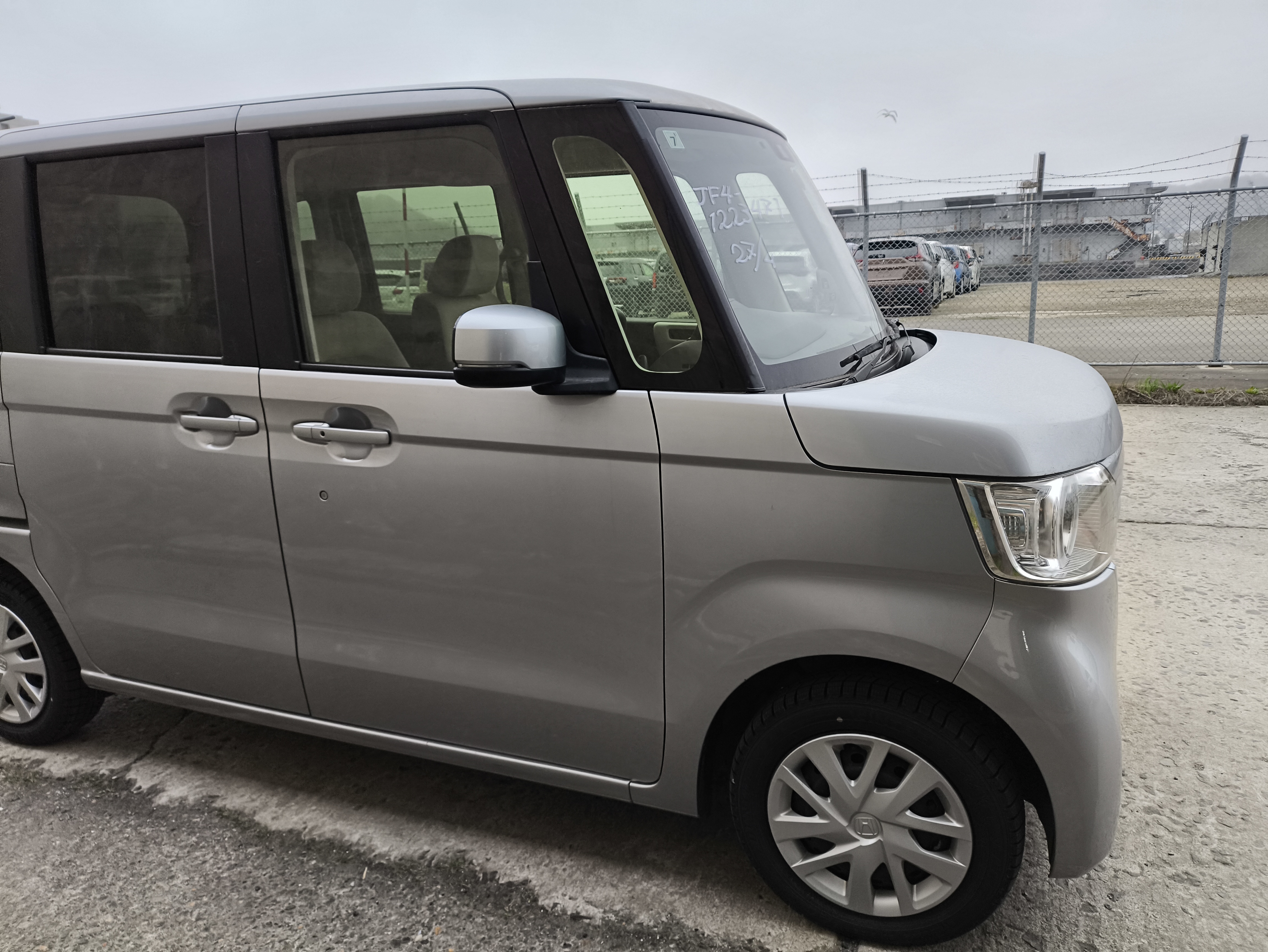 HONDA N BOX