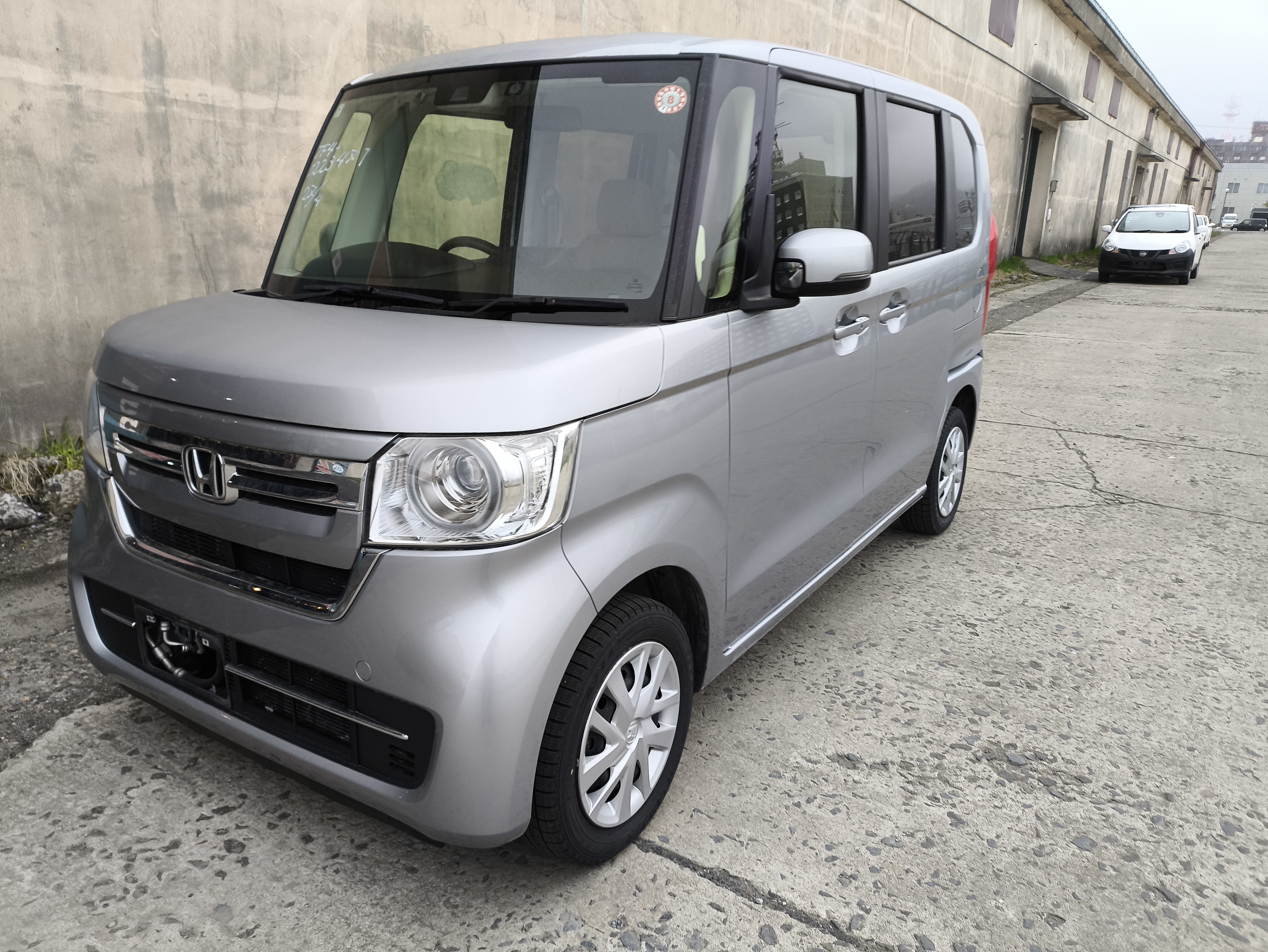HONDA N BOX