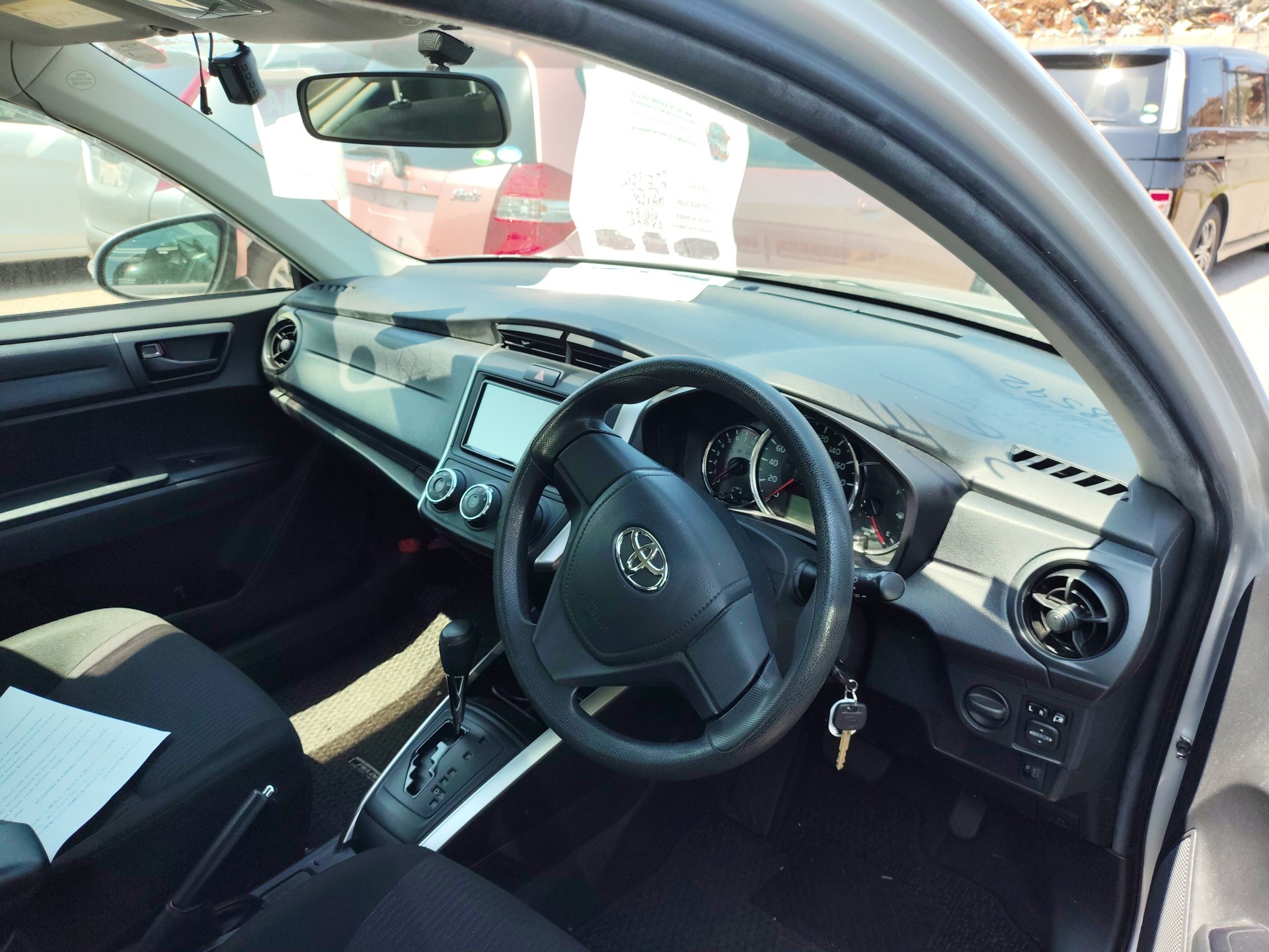 TOYOTA COROLLA FIELDER