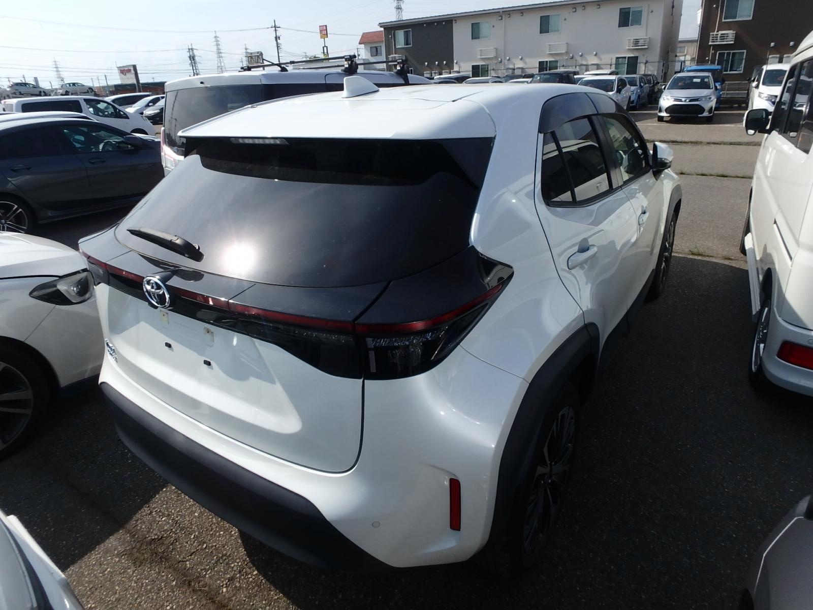 TOYOTA YARIS CROSS